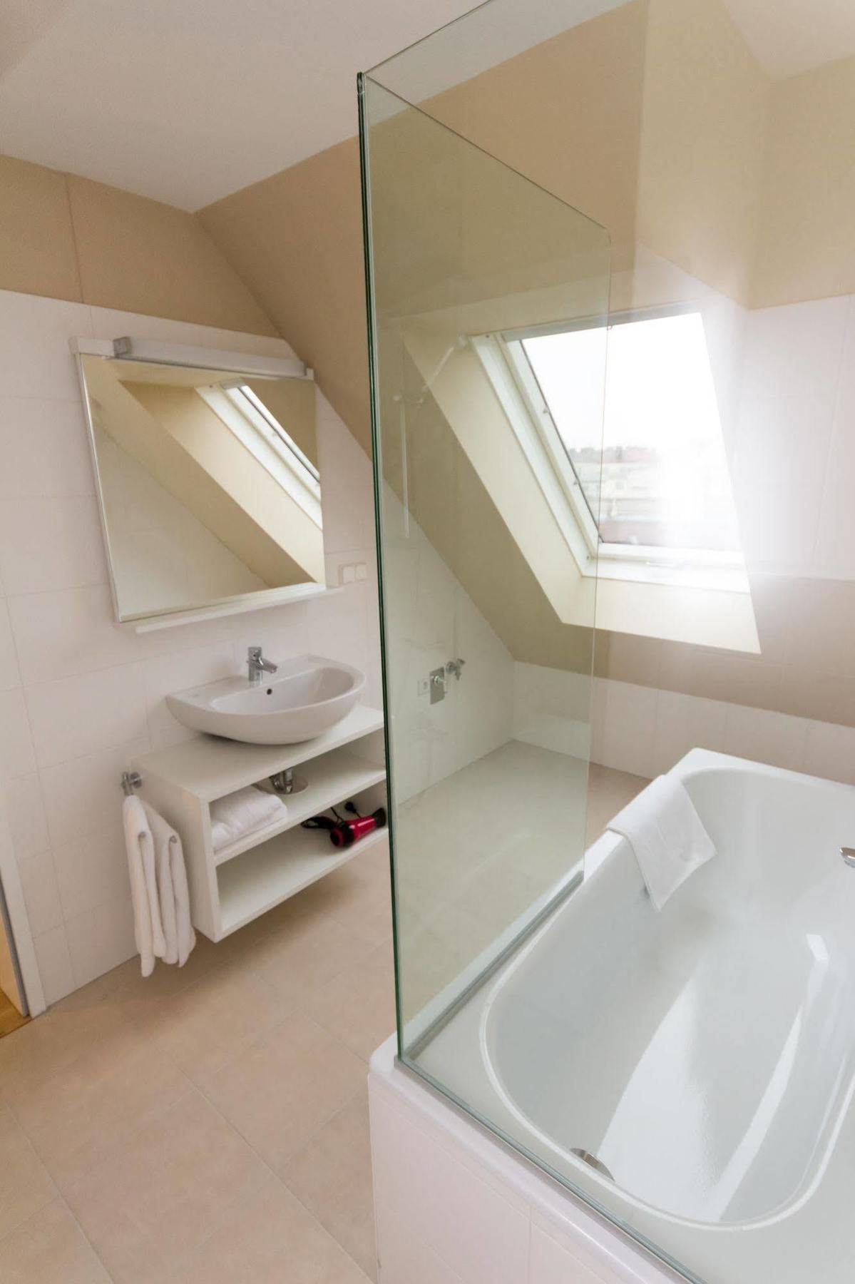 Smart Apart Living - Wien Hauptbahnhof - Self Check-In Ngoại thất bức ảnh